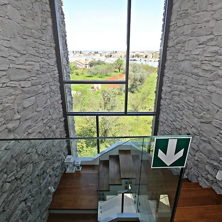 Villa Gordan Giricek *